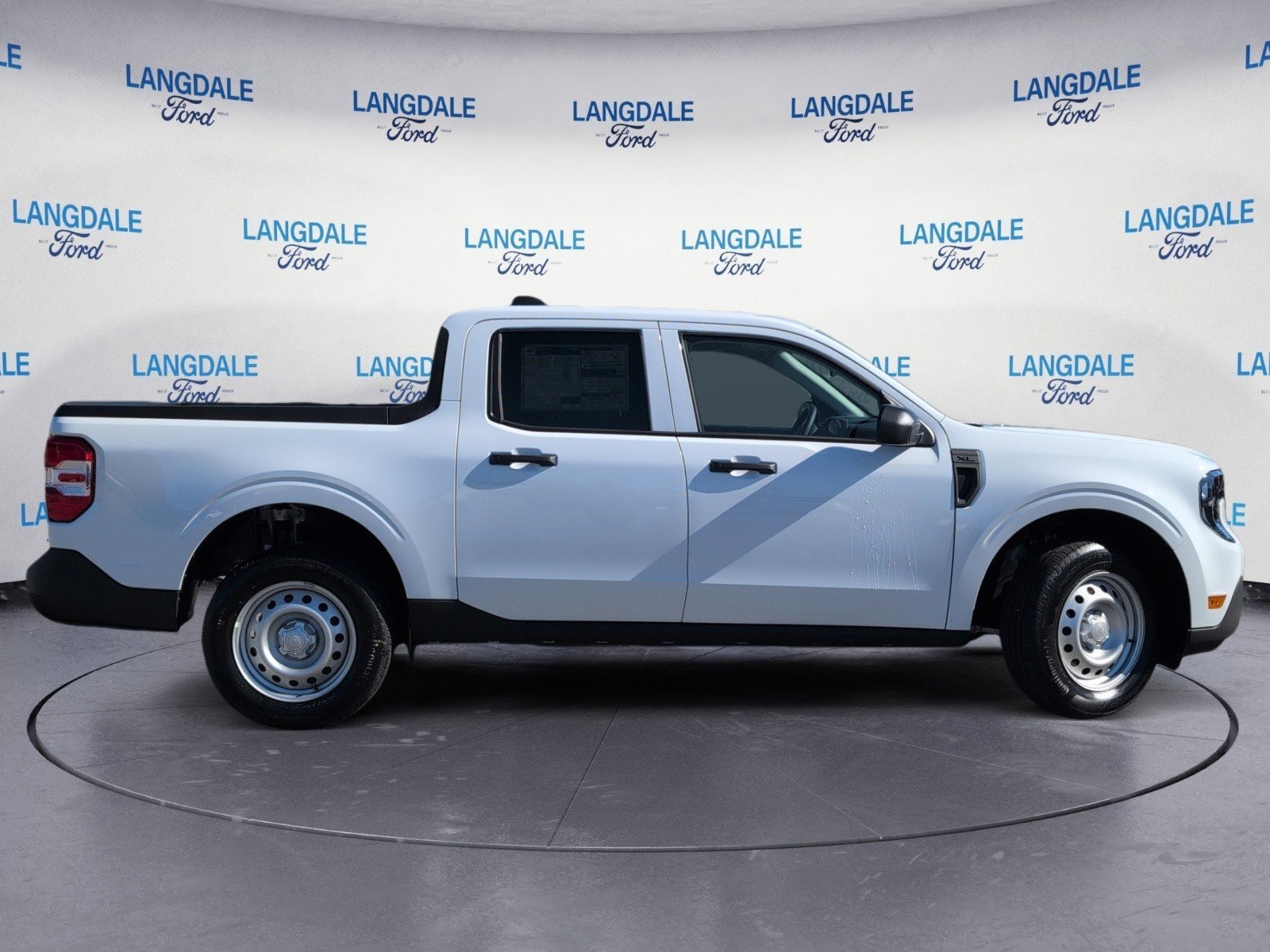 New 2026 Ford Maverick XL image 3