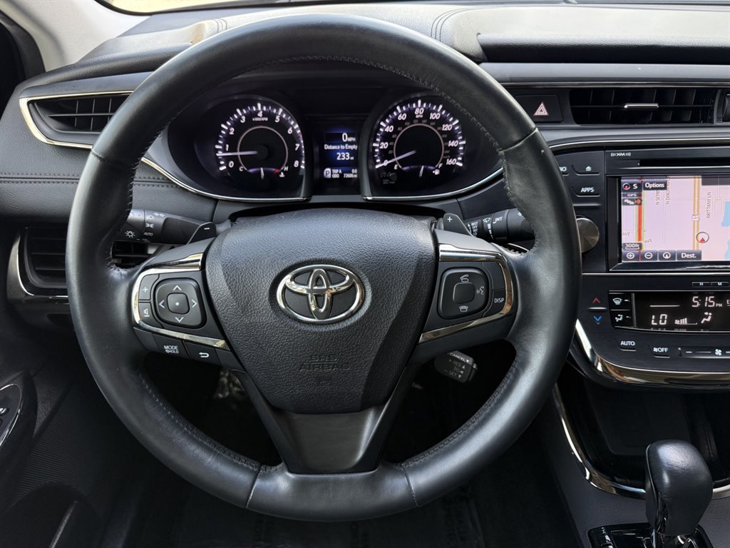 Used 2016 Toyota Avalon Touring FWD image 23