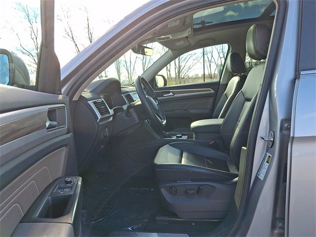 Used 2022 Volkswagen Atlas SEL image 15