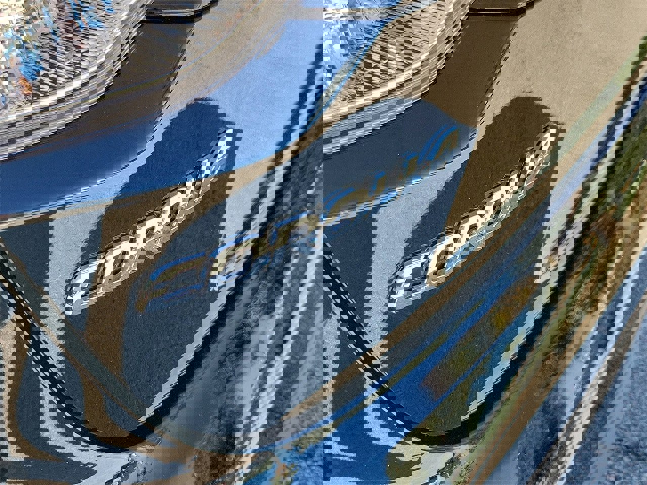 Used 2025 Toyota Corolla LE image 6