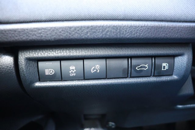 Used 2025 Toyota Camry LE image 23