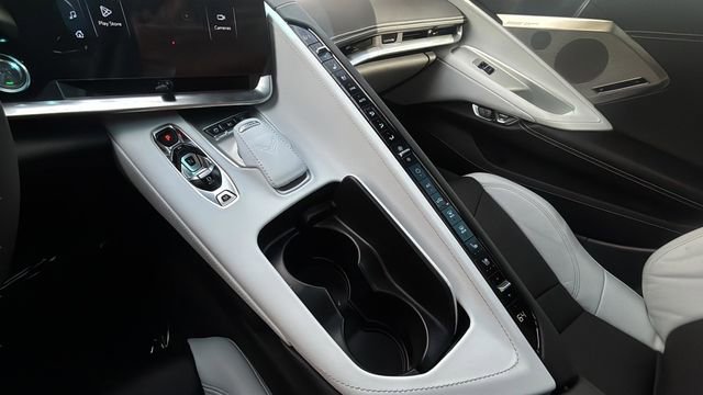 Used 2024 Chevrolet Corvette Stingray Preferred Cpe w/ Z51 Performance Package image 36