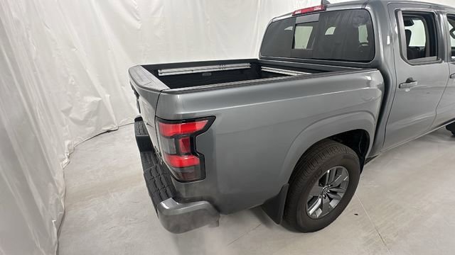 New 2026 Nissan Frontier SV w/ SV Convenience Package image 3