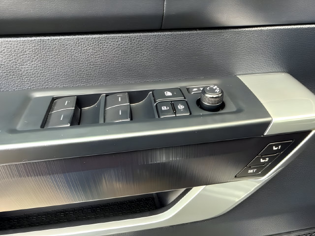 Used 2023 Toyota Tundra Platinum AWD/4WD image 20