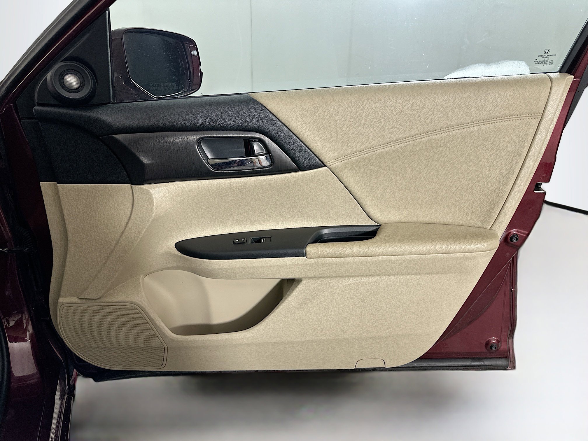 Used 2013 Honda Accord EX-L image 32