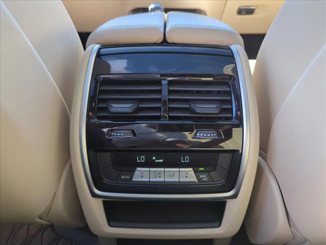 Used 2021 BMW X5 xDrive40i w/ Premium Package image 21