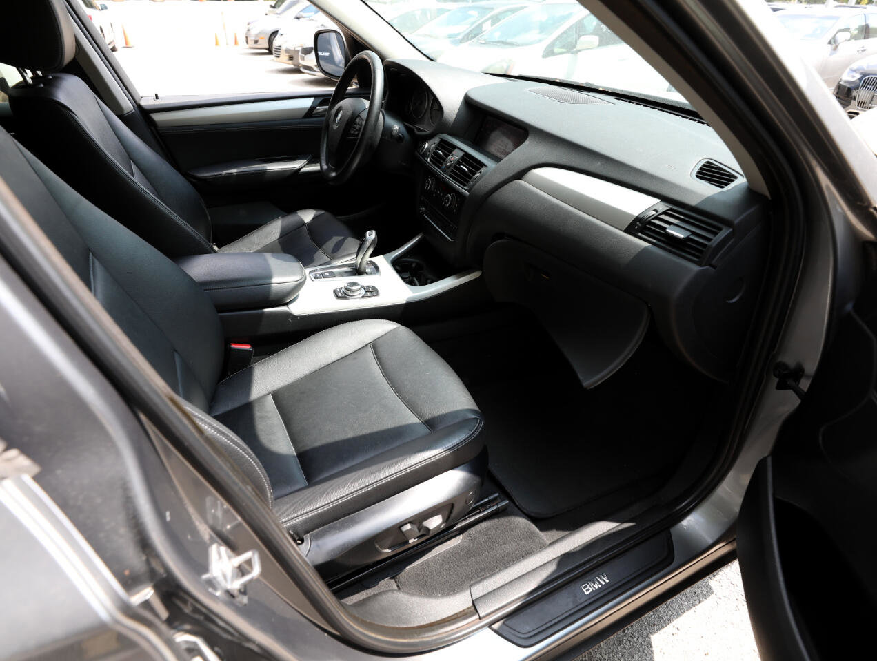 Used 2011 BMW X3 xDrive28i image 9