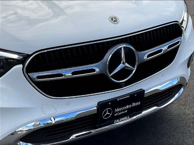 Used 2026 Mercedes-Benz GLC 300 4MATIC image 34