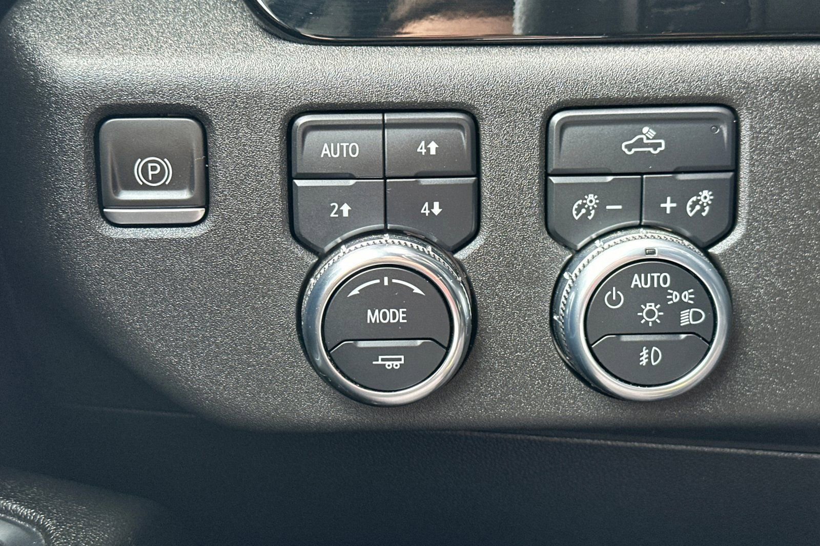 Used 2023 GMC Sierra 1500 Elevation image 35