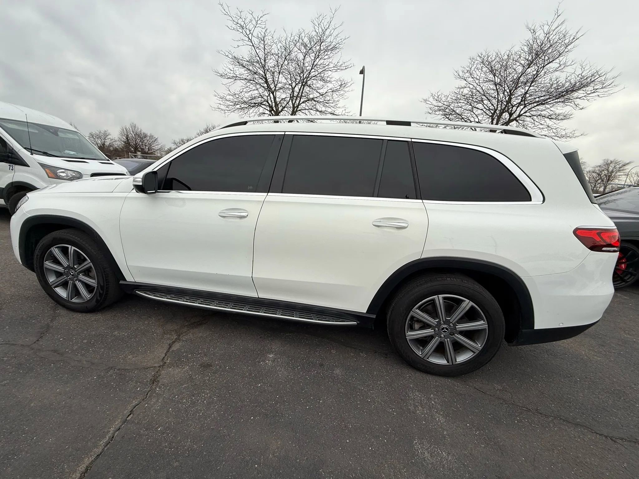 Used 2021 Mercedes-Benz GLS 450 4MATIC image 10