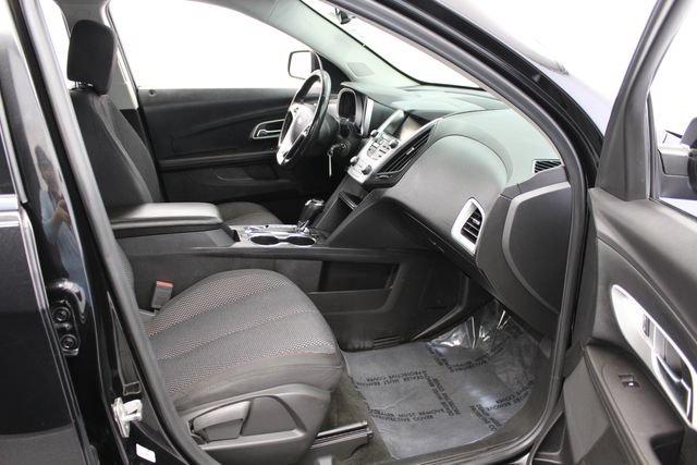Used 2017 Chevrolet Equinox LT w/ Convenience Package FWD image 17