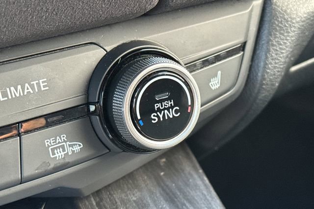 Used 2020 Honda Clarity Touring image 30