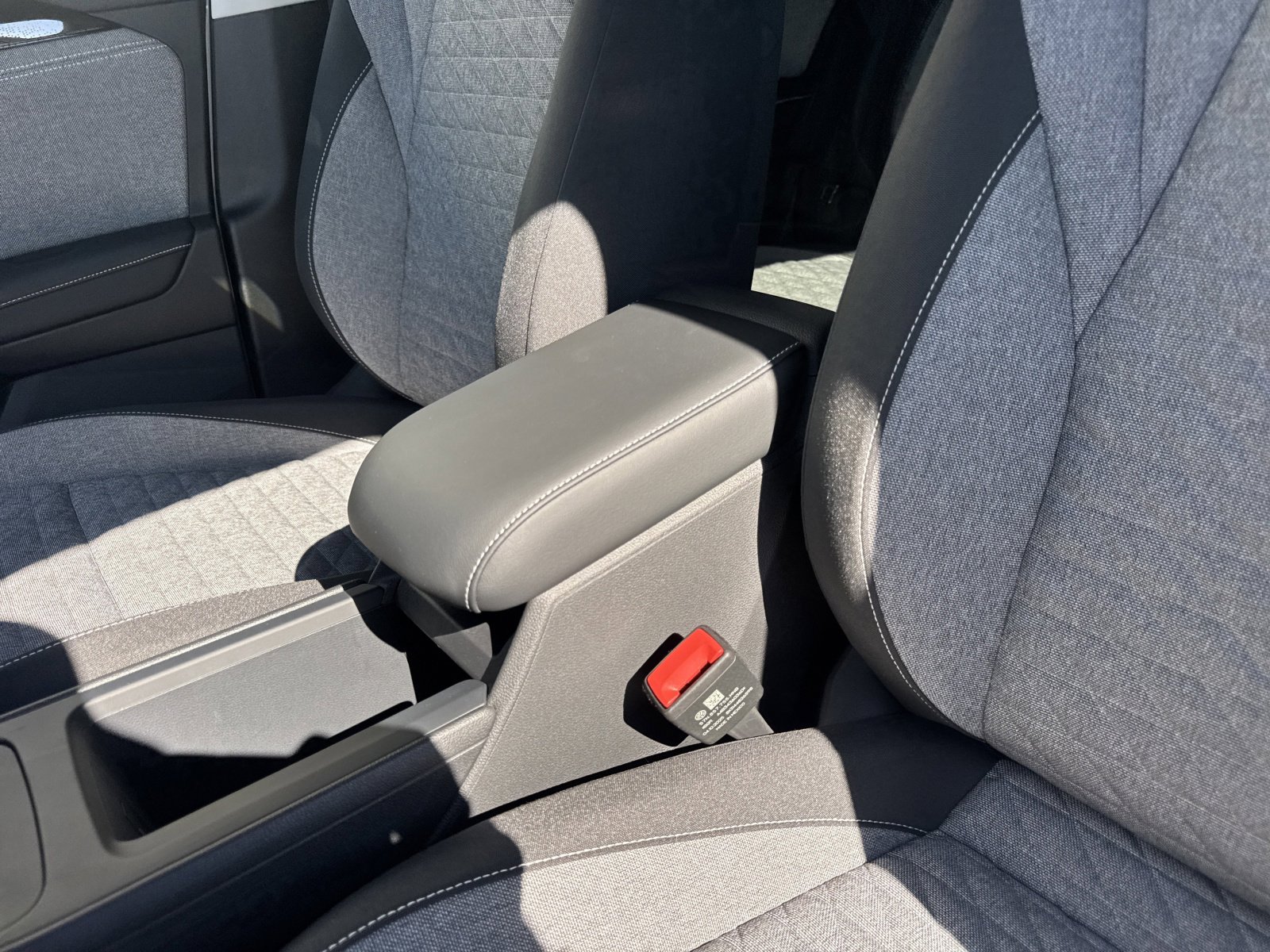 New 2026 Volkswagen Tiguan S image 22