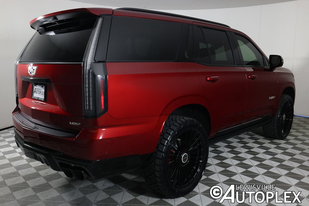 Used 2026 Cadillac Escalade V AWD/4WD image 5