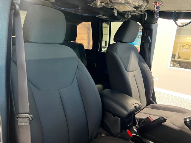 Used 2017 Jeep Wrangler Unlimited Sport w/ Quick Order Package 23S image 32