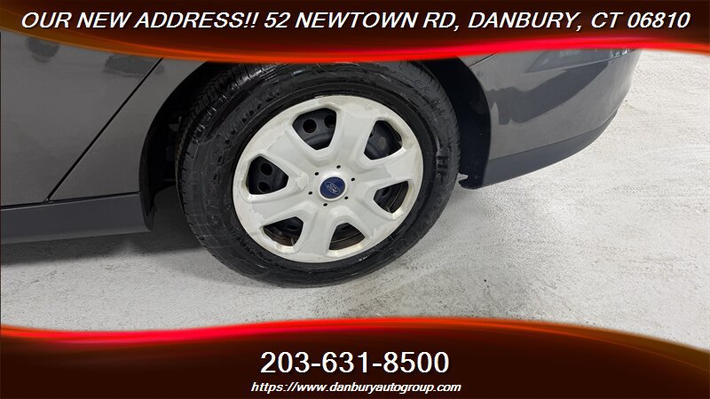 Used 2015 Ford Focus S FWD image 9