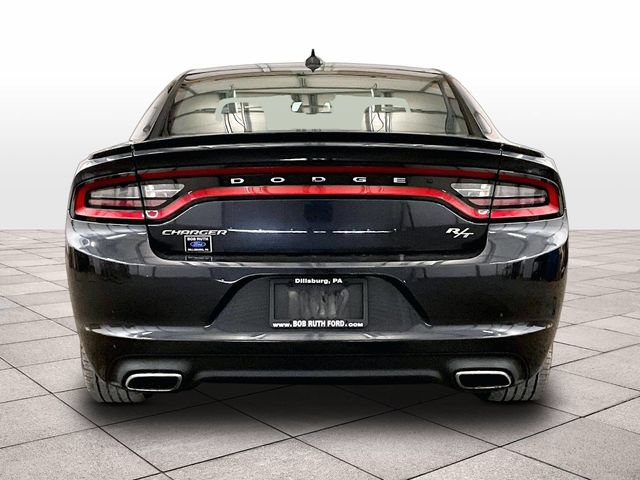 Used 2016 Dodge Charger R/T RWD image 4
