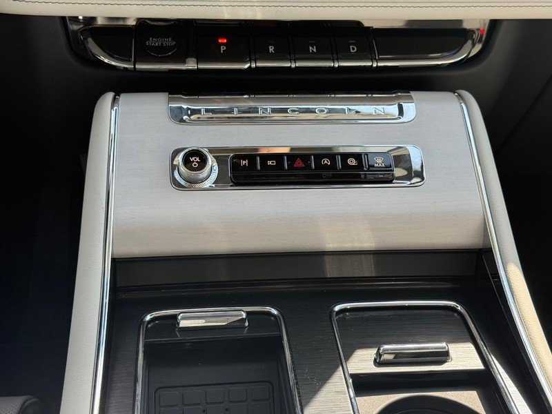 New 2027 Lincoln Aviator Reserve AWD/4WD image 14