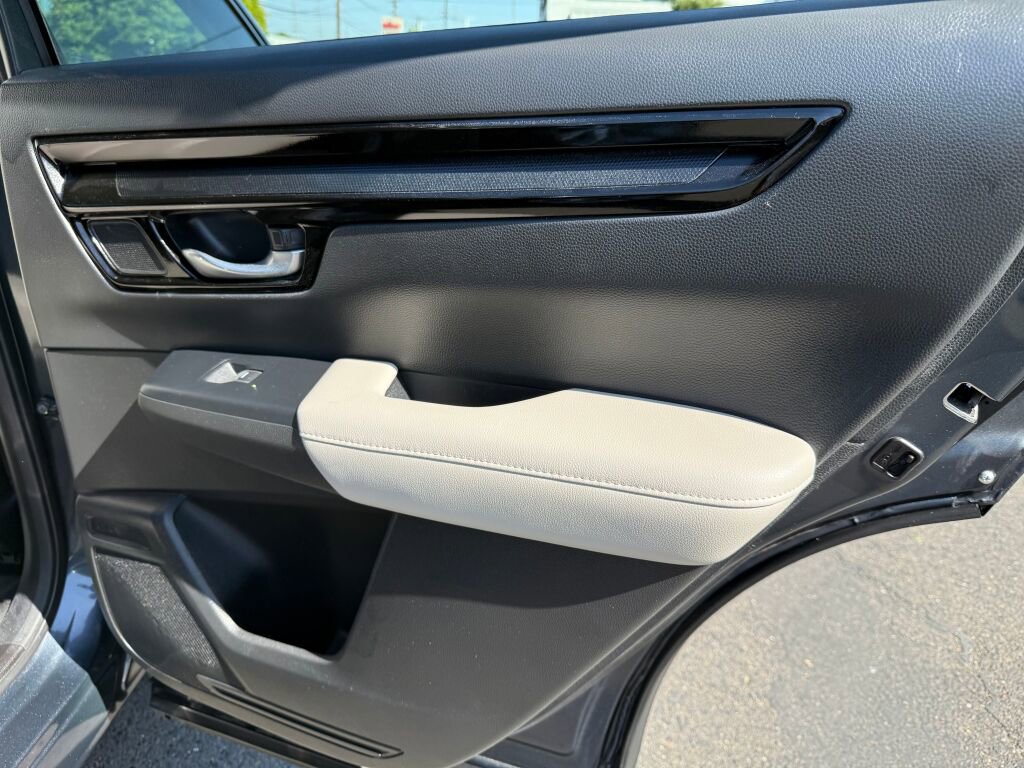 Used 2024 Honda CR-V EX-L image 28