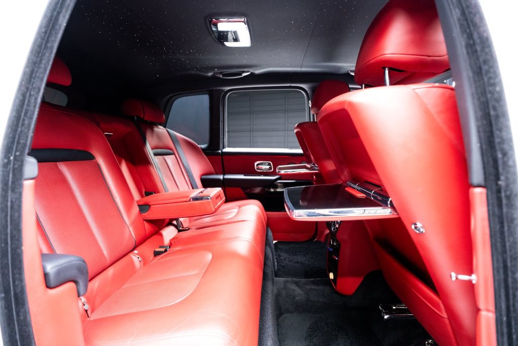 Used 2022 Rolls-Royce Cullinan AWD/4WD image 49