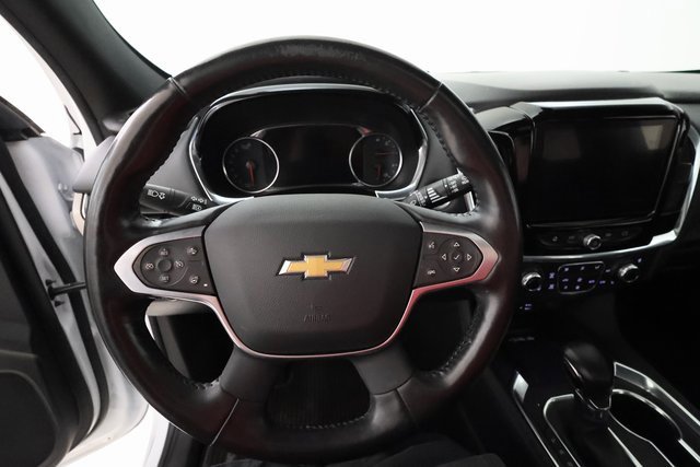 Used 2022 Chevrolet Traverse Premier image 12