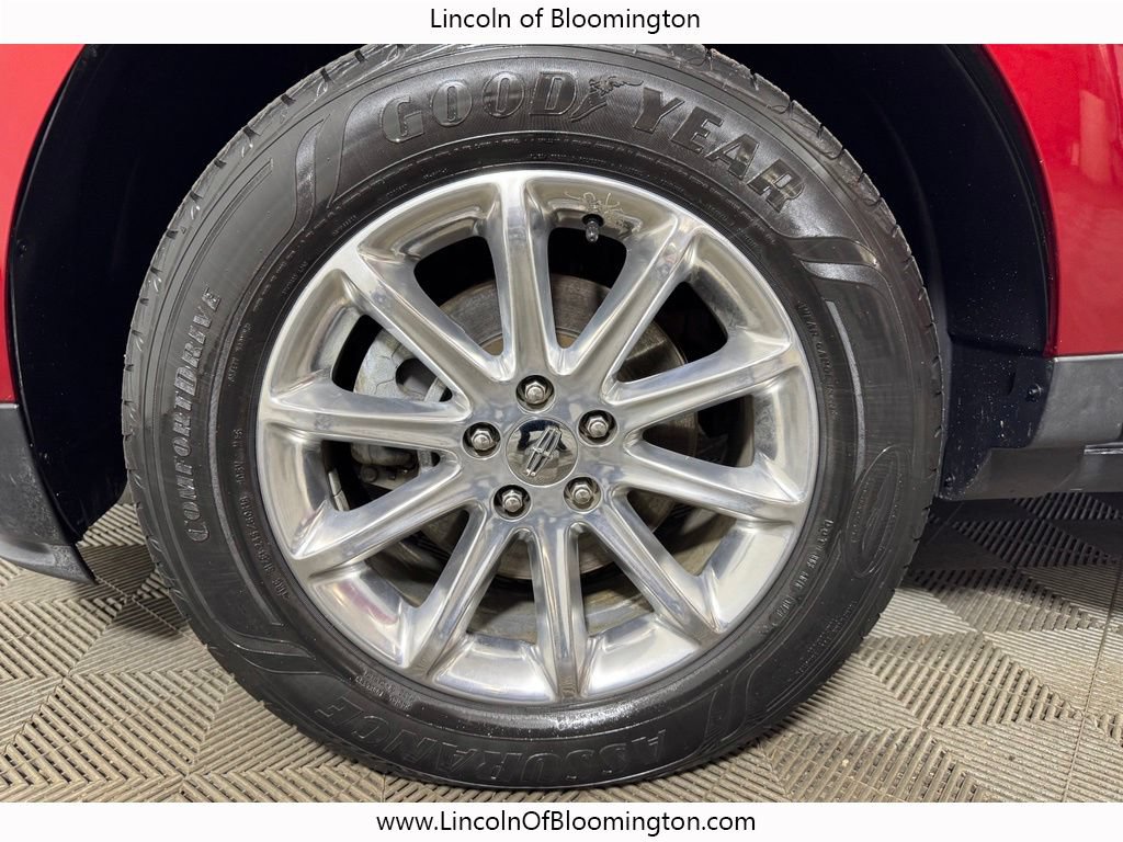 Used 2015 Lincoln MKX AWD w/ Equipment Group 101A image 35