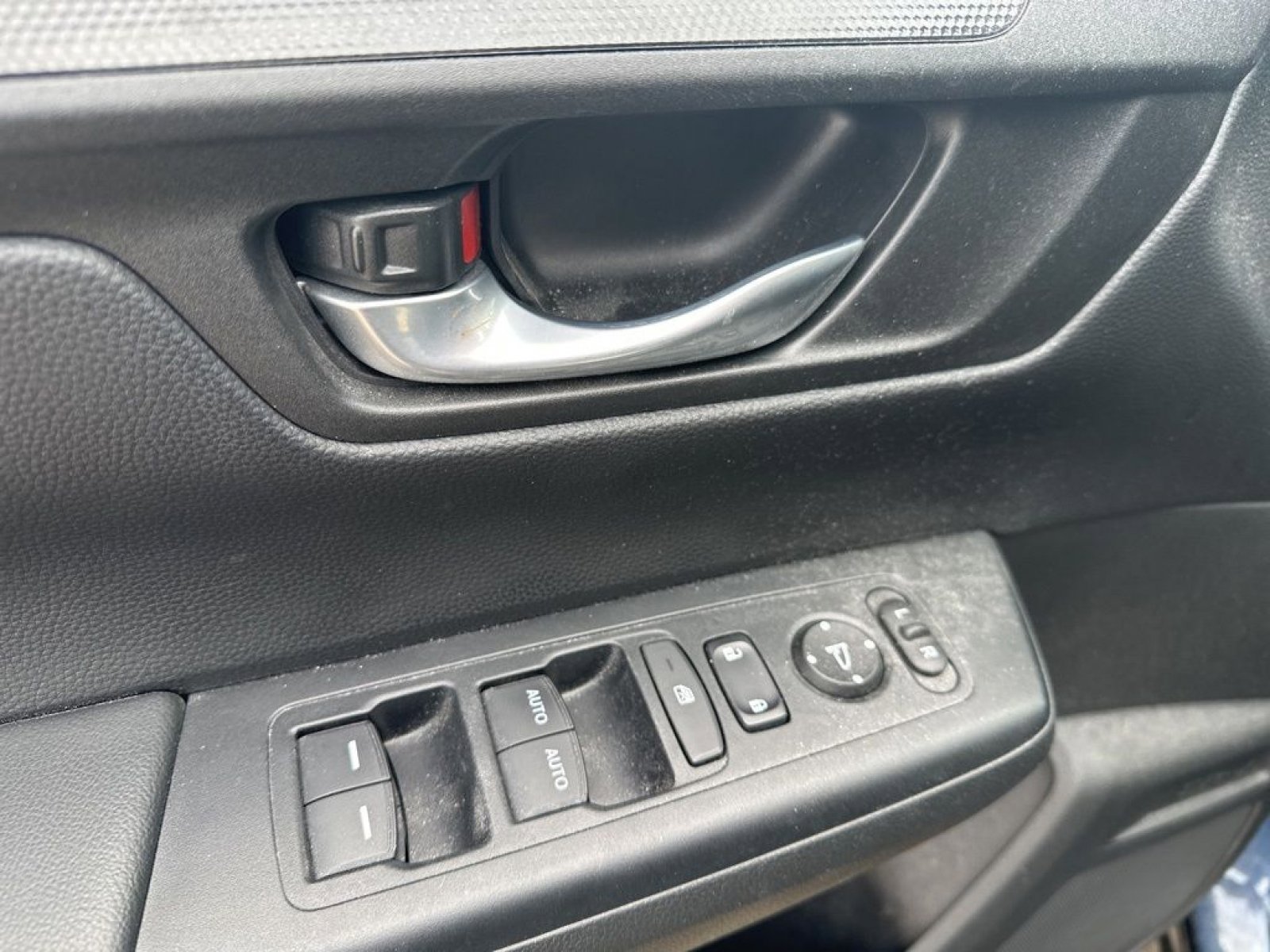 Certified 2023 Honda CR-V EX image 19