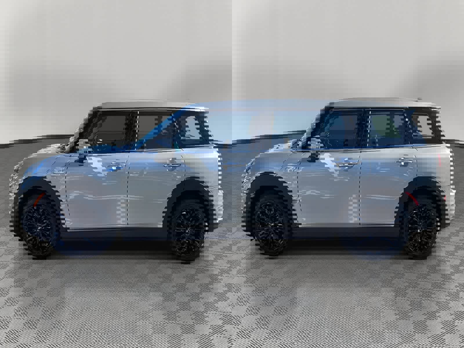 Certified 2024 MINI Cooper Clubman S image 6