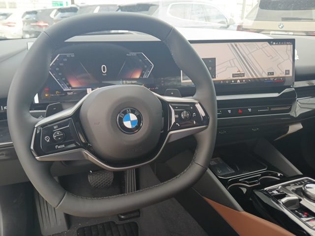 New 2026 BMW 530i RWD image 21