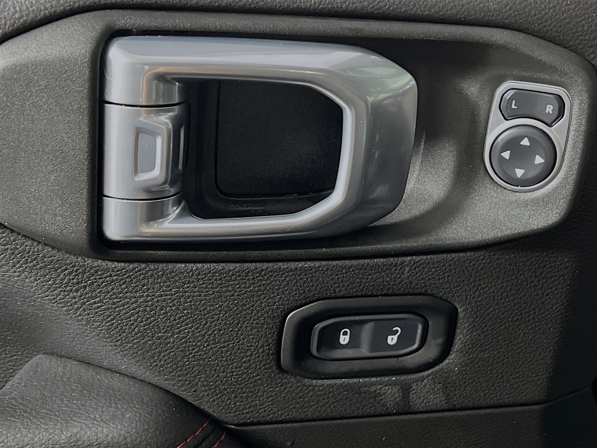 Used 2021 Jeep Wrangler Unlimited Rubicon image 17