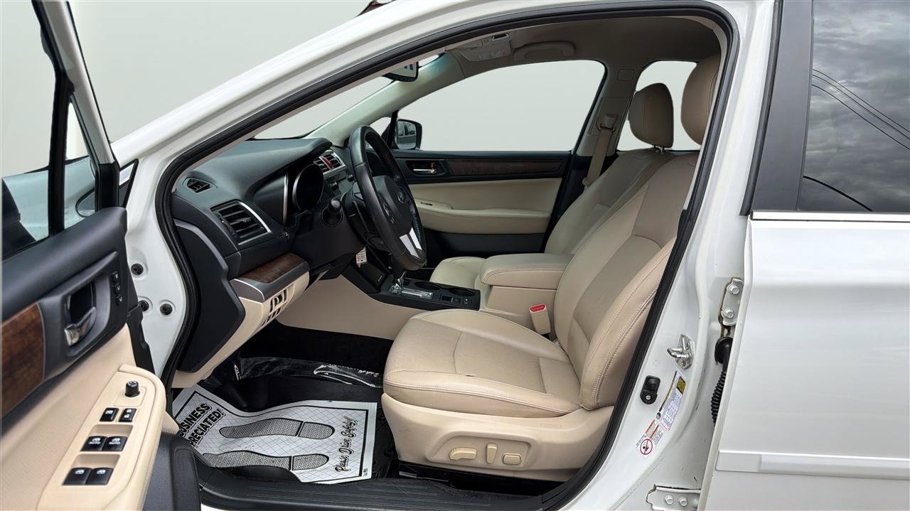 Used 2015 Subaru Outback 2.5i Limited AWD/4WD image 11