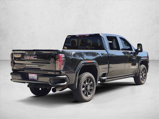 Used 2024 GMC Sierra 2500 AT4 w/ AT4 Premium Plus Package AWD/4WD image 5