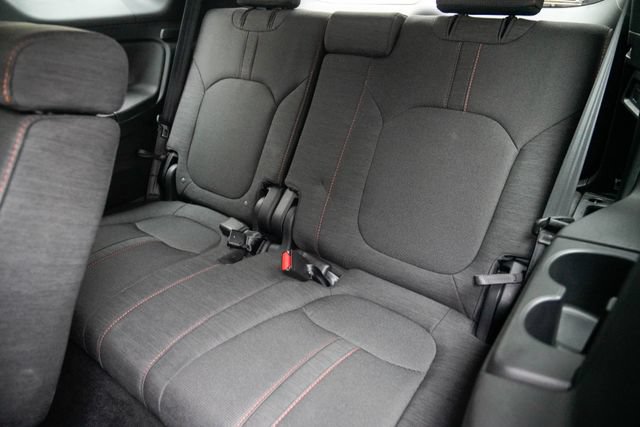 Certified 2025 Honda Pilot Sport image 10