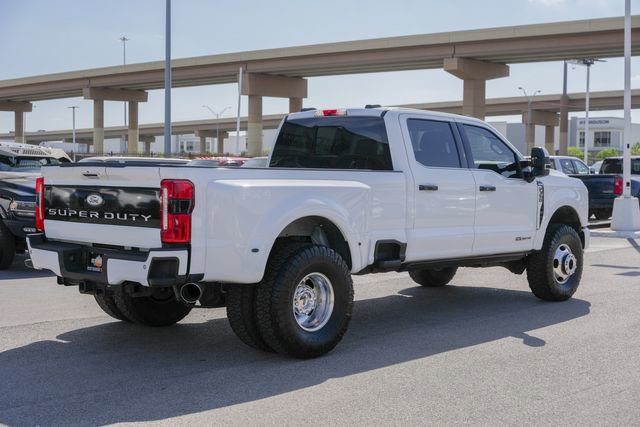 Used 2023 Ford F350 Lariat w/ Lariat Ultimate Package image 6