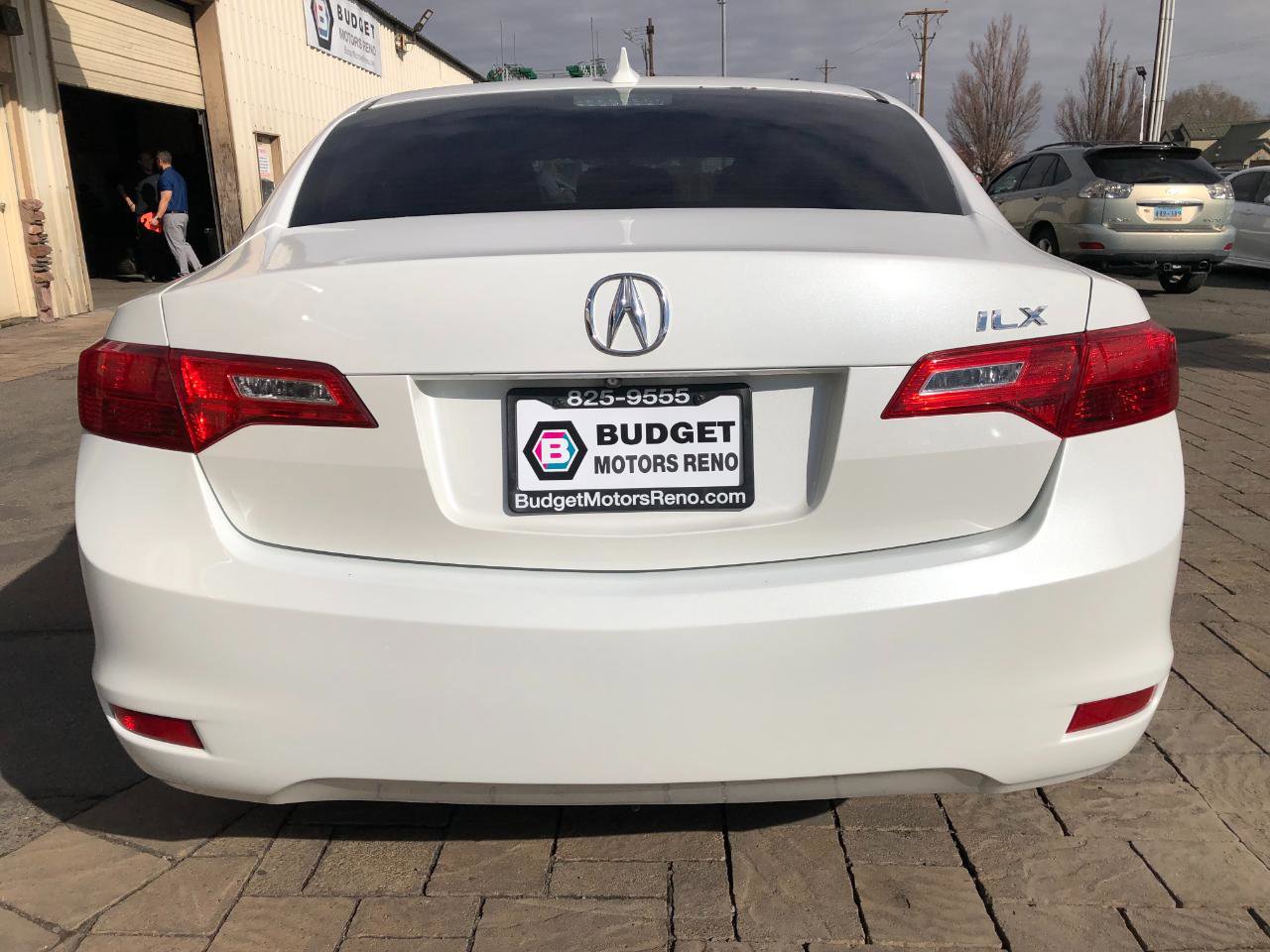 Used 2015 Acura ILX 5-Spd AT image 3