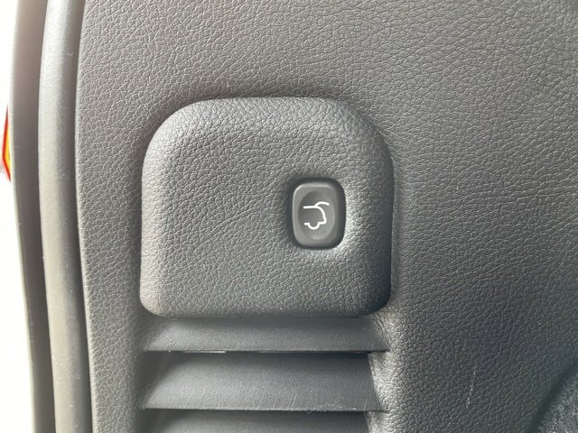 Used 2018 Jeep Grand Cherokee Trackhawk w/ Trailer Tow Group IV image 33