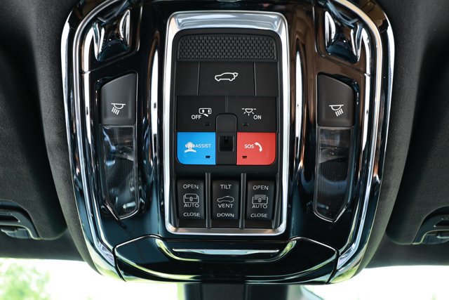 New 2026 Jeep Grand Wagoneer L Summit AWD/4WD image 22