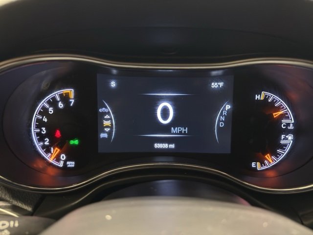 Used 2020 Jeep Grand Cherokee Altitude image 24