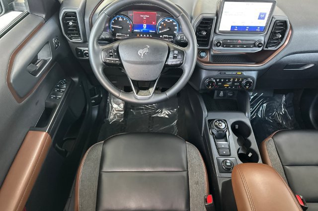 Used 2024 Ford Bronco Sport Outer Banks AWD/4WD image 16