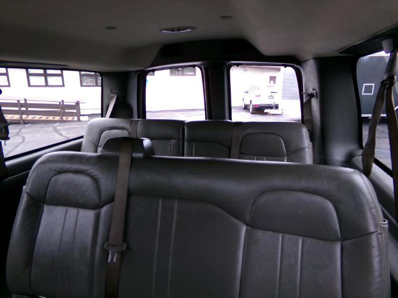 Used 2019 GMC Savana 3500 LS w/ Cold Climate Package image 29