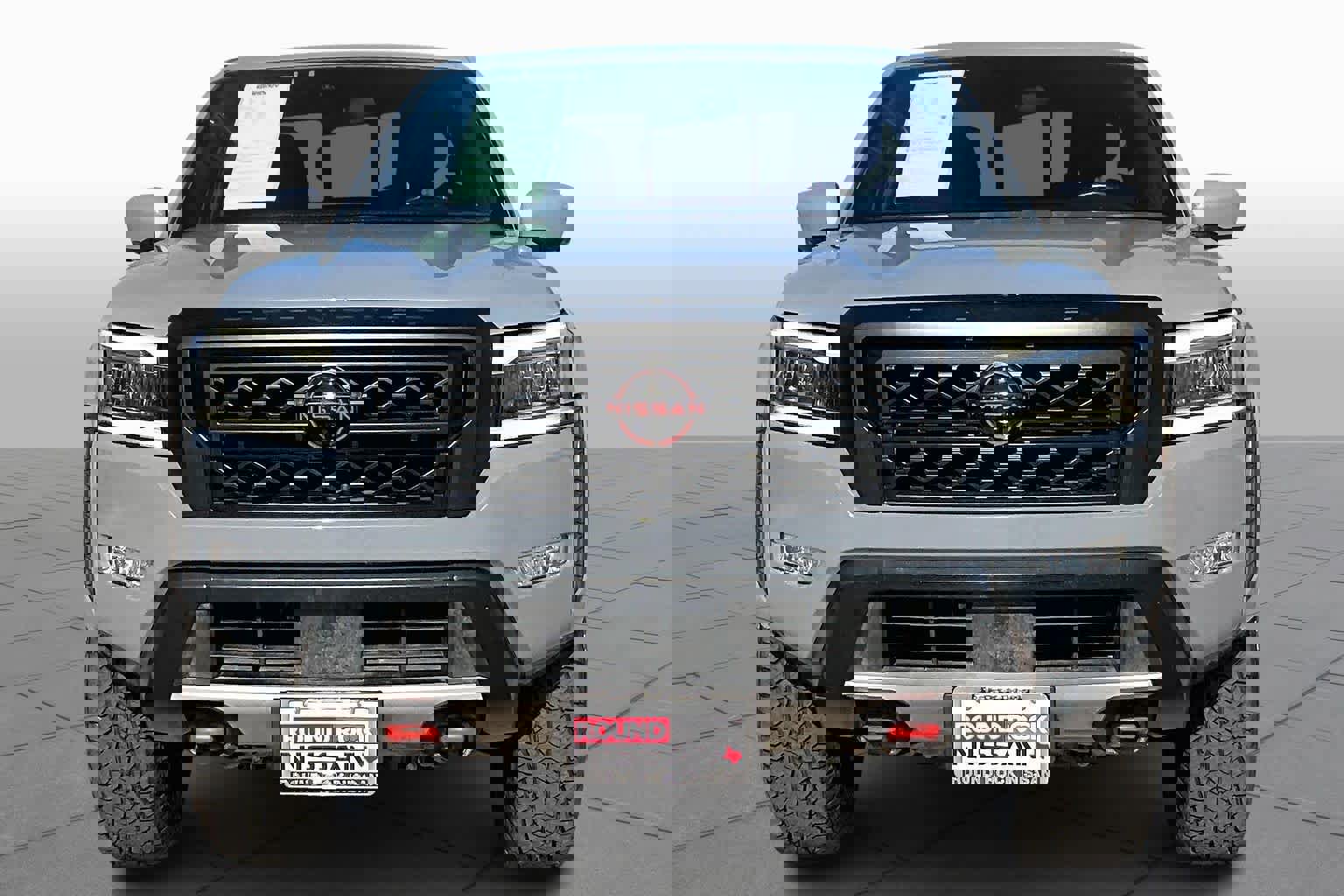 Used 2023 Nissan Frontier PRO-4X w/ Pro Convenience Package image 4