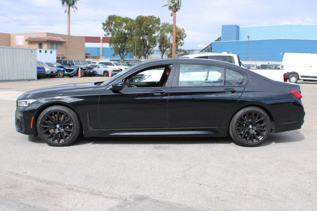 Used 2022 BMW 750i xDrive w/ M Sport Package AWD/4WD image 10