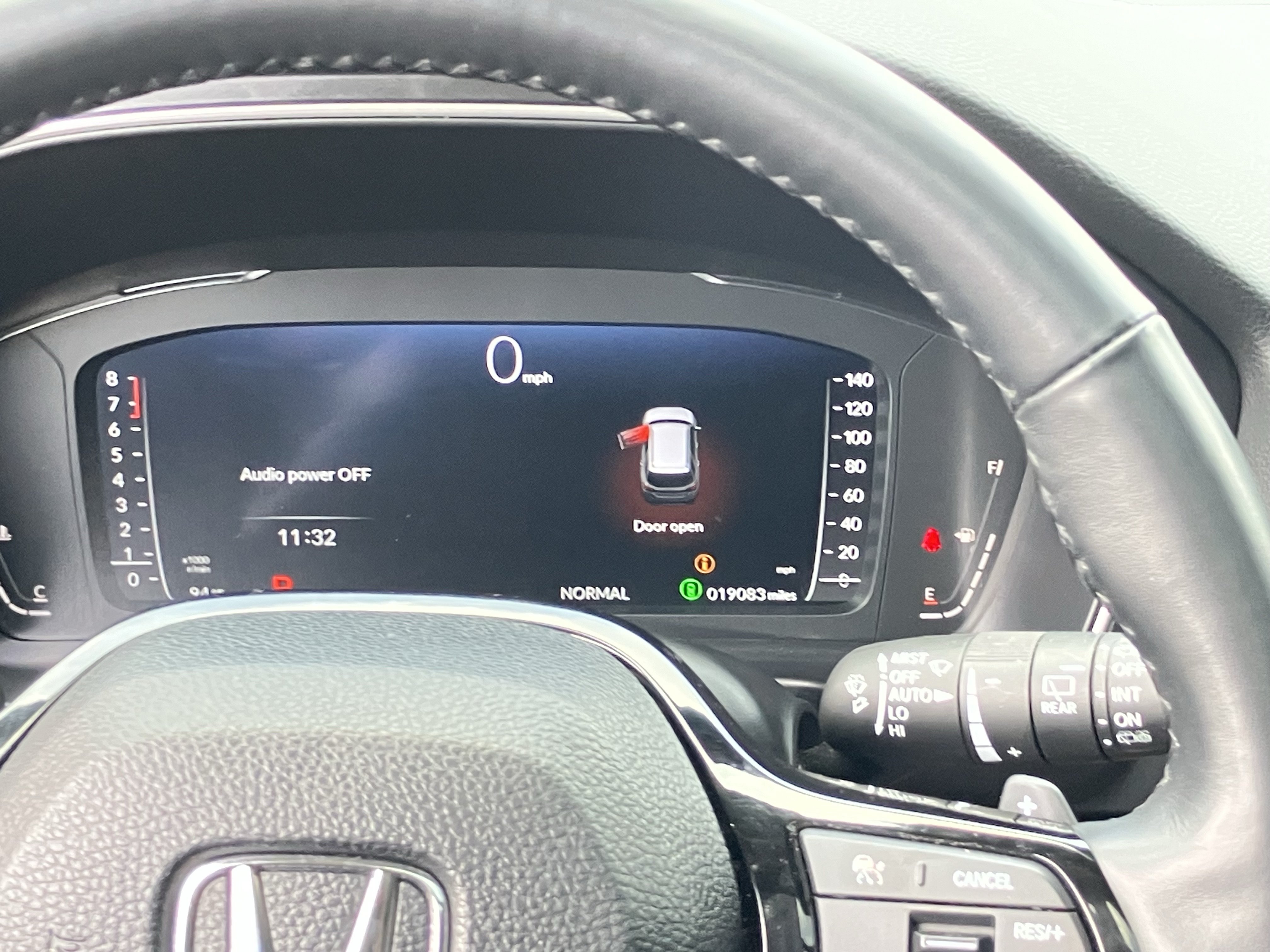Certified 2025 Honda Pilot Elite image 24