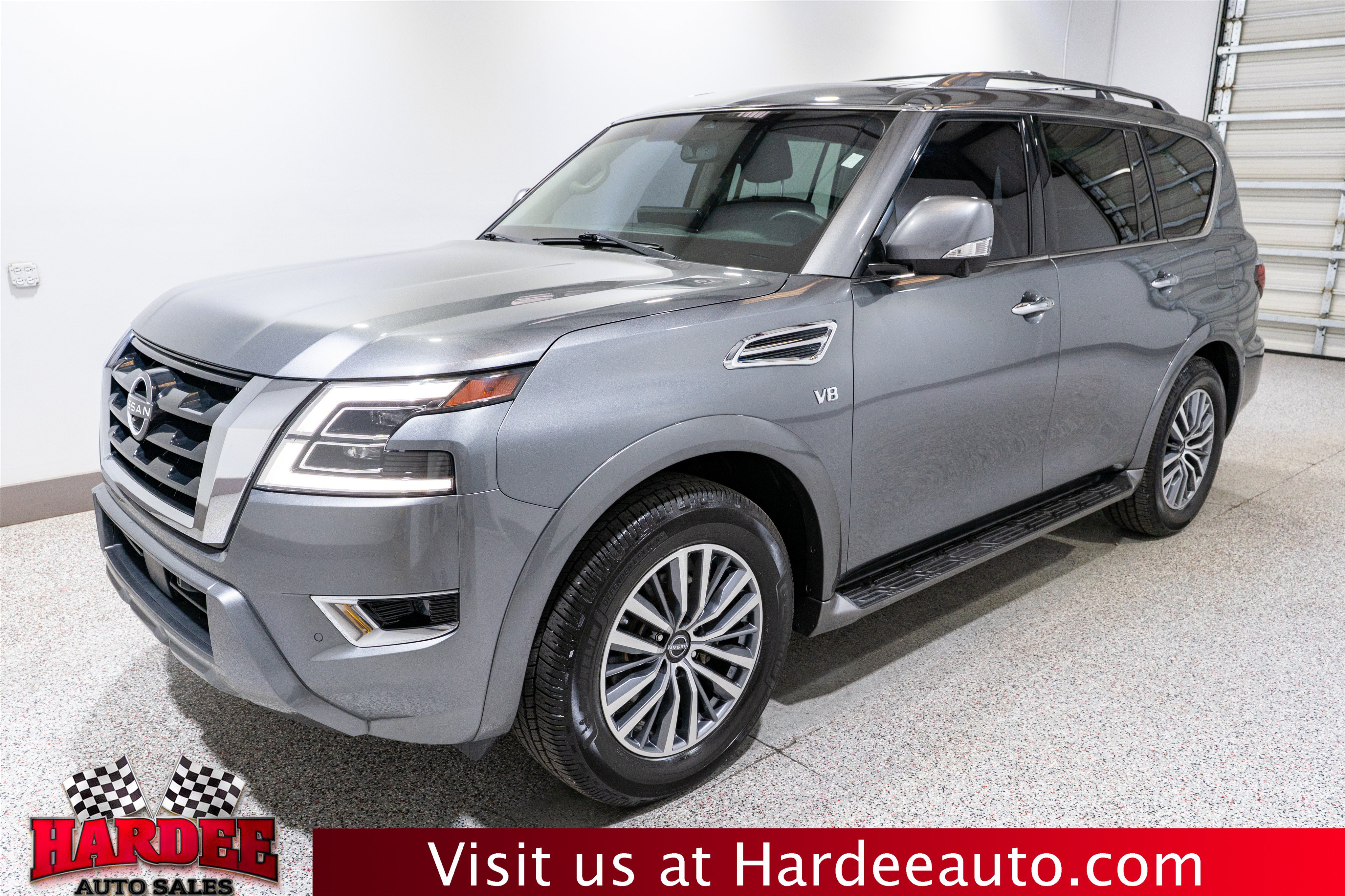 Used 2022 Nissan Armada SL w/ Captain's Chairs Package RWD video 2