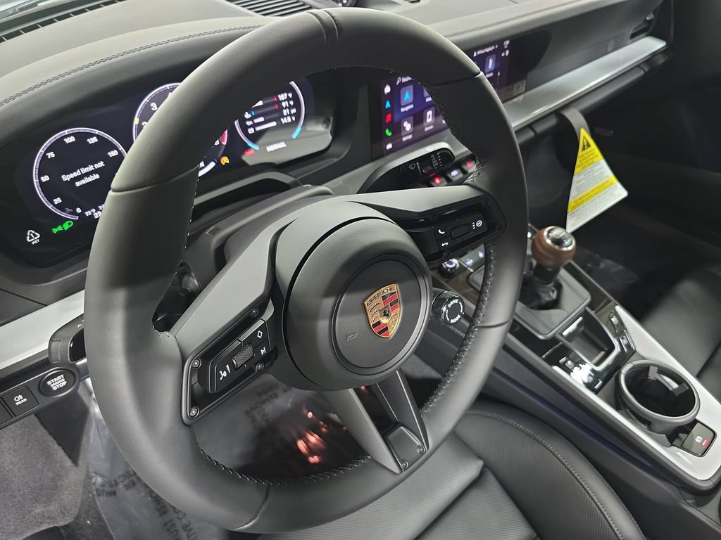 New 2026 Porsche 911 Carrera T RWD image 4