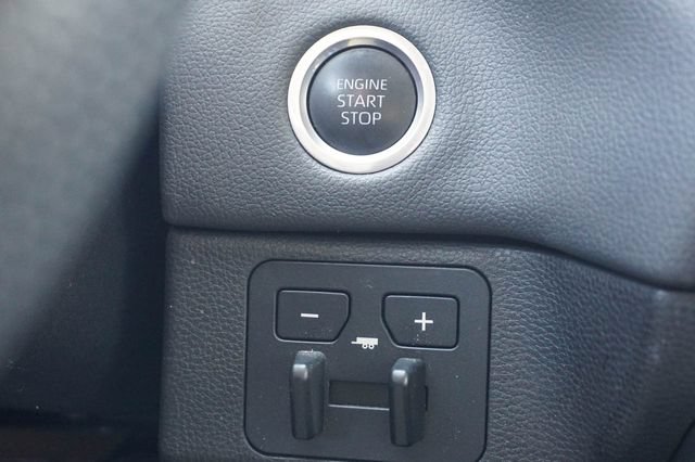 Used 2023 Toyota Tundra Limited AWD/4WD image 22