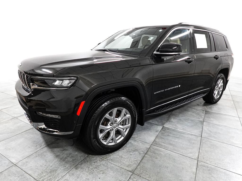 Used 2023 Jeep Grand Cherokee L Limited w/ Luxury Tech Group II AWD/4WD image 4