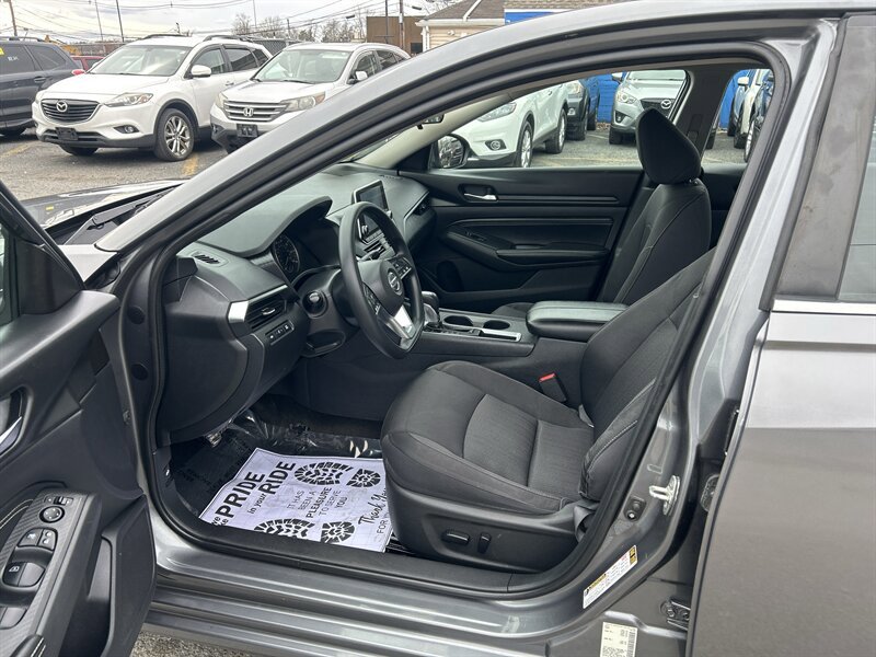 Used 2019 Nissan Altima 2.5 S FWD image 7