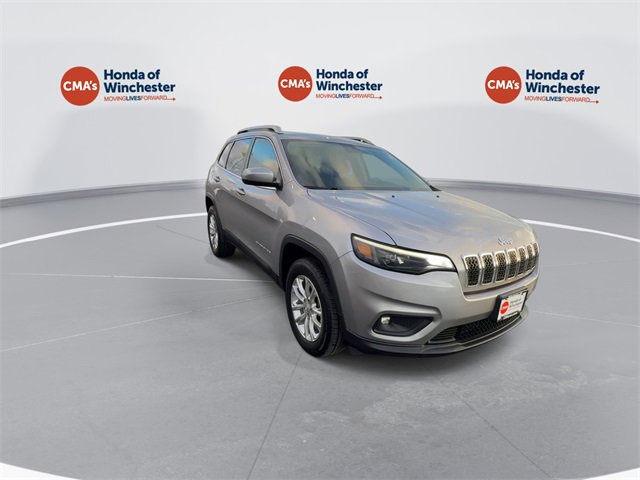 Used 2019 Jeep Cherokee Latitude w/ Cold Weather Group image 2