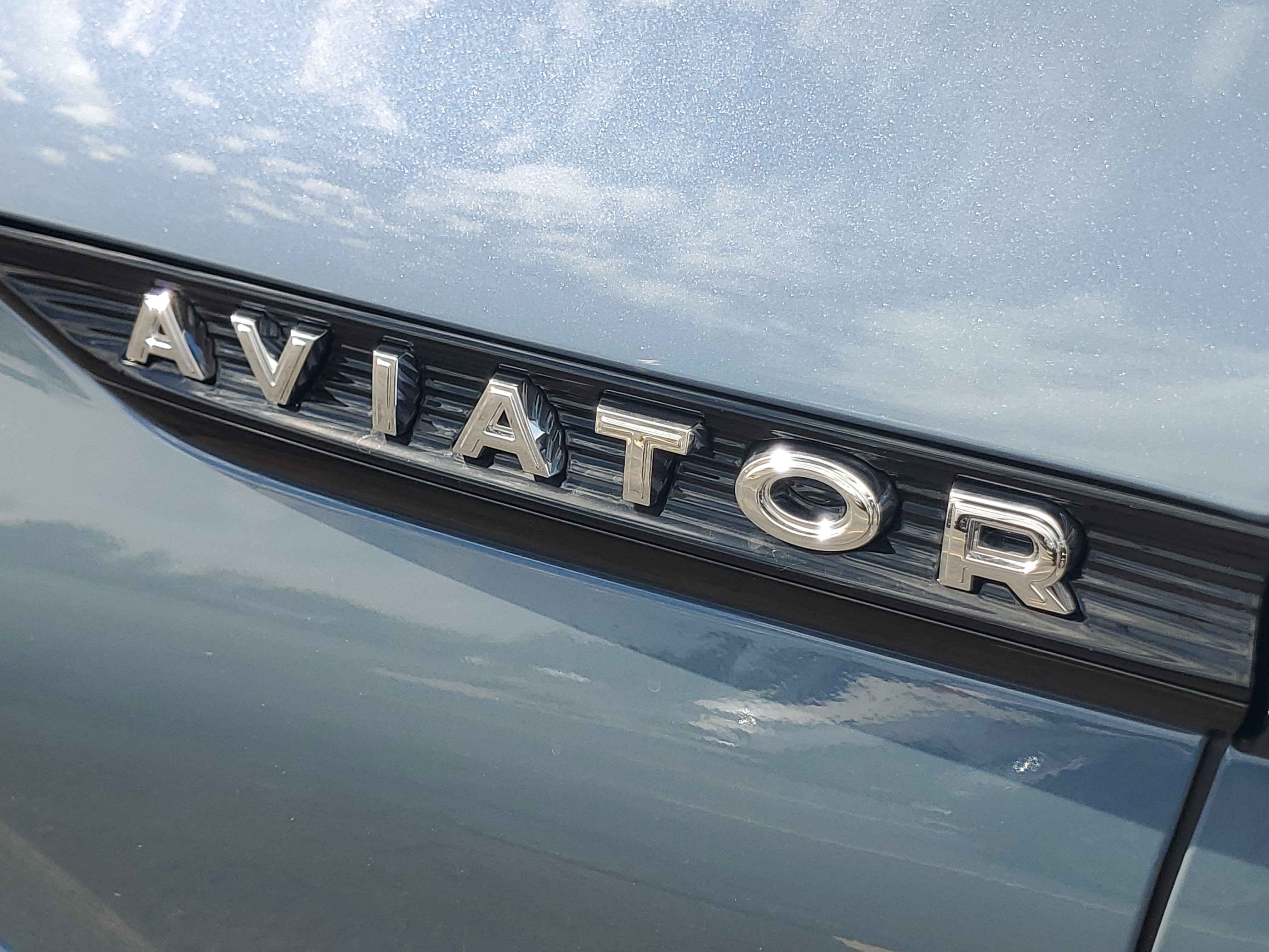 New 2027 Lincoln Aviator Reserve AWD/4WD image 7